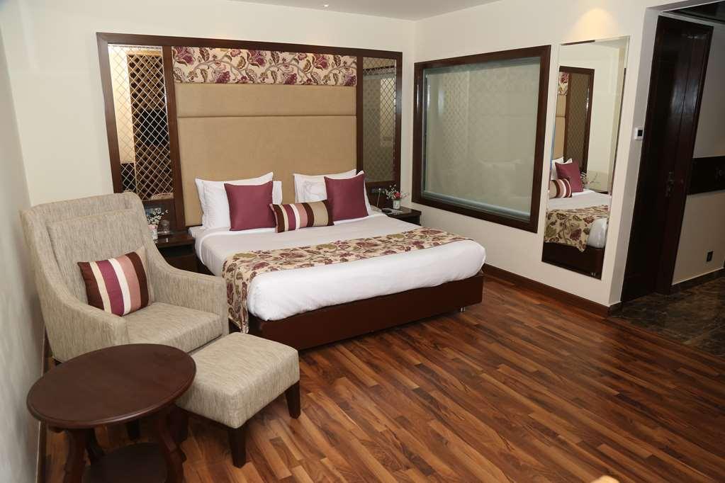 Best Western Kapurthala Hotel Room photo